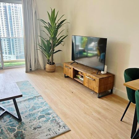 Newly Renovated Marina & Sea View Family Condo Dubai Exterior foto